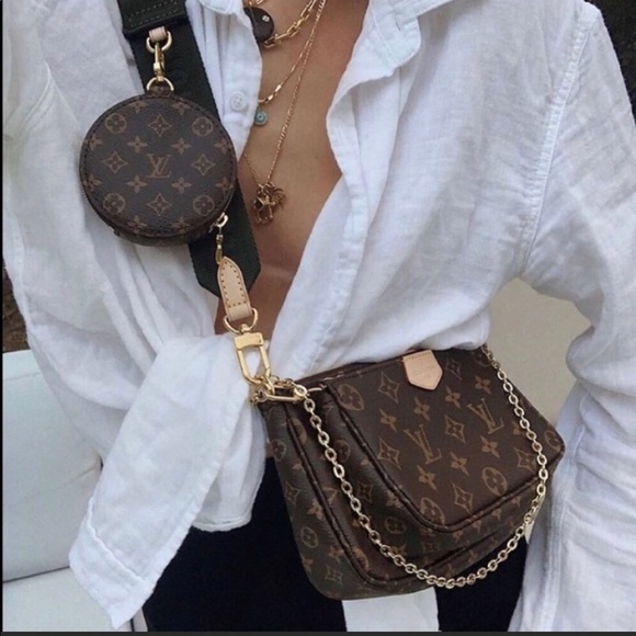 LOUIS VUITTON Multi Pochette Accessoires - Picture 2 of 10